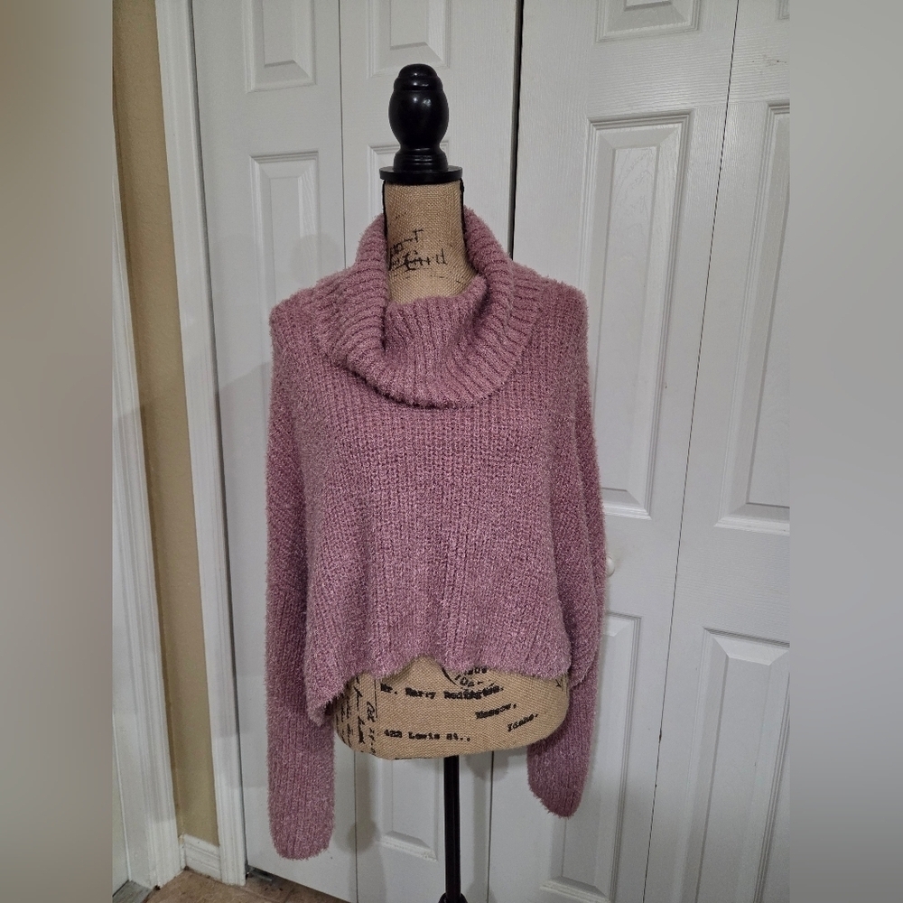 Altar'd State New Pink Cowl Neck Cropped Sweater Size L